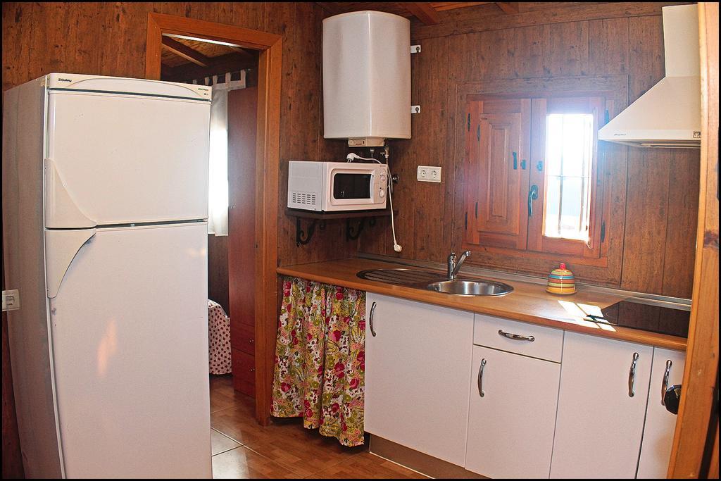 Bungalow Curro Pareja 131 Conil De La Frontera Eksteriør billede