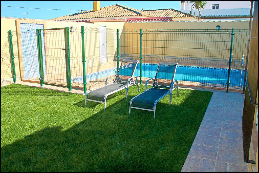 Bungalow Curro Pareja 131 Conil De La Frontera Eksteriør billede